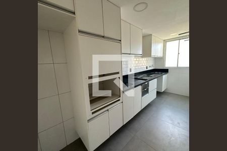 Cozinha de apartamento para alugar com 2 quartos, 45m² em Parque Sao Vicente, Santo André