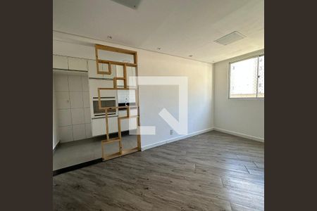 Sala de apartamento para alugar com 2 quartos, 45m² em Parque Sao Vicente, Santo André