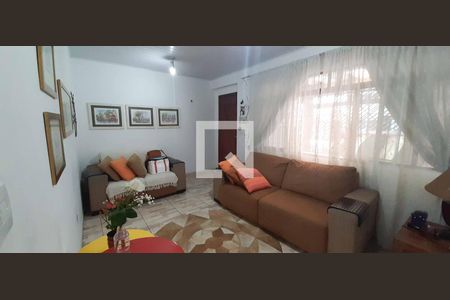 Sala de casa para alugar com 3 quartos, 224m² em Vila Osasco, Osasco