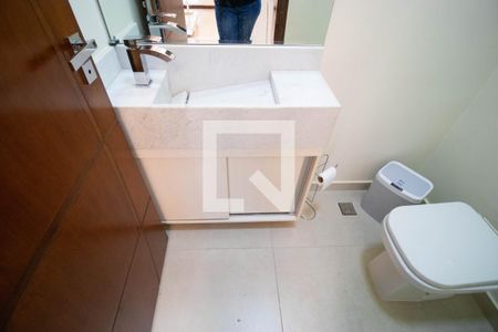 Lavabo de casa de condomínio à venda com 3 quartos, 215m² em Swiss Park, Campinas