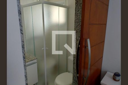 Banheiro de apartamento à venda com 3 quartos, 70m² em Vila Valparaíso, Santo André