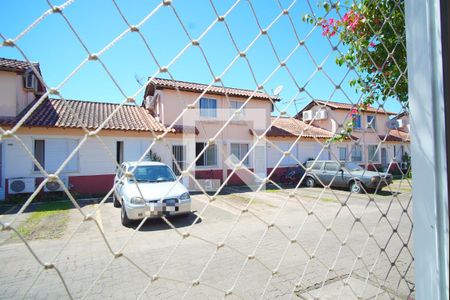 Sala - Vista de casa de condomínio para alugar com 2 quartos, 60m² em Parque Santa Fé, Porto Alegre