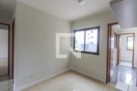 Sala de apartamento para alugar com 3 quartos, 125m² em Jardim Avelino, São Paulo