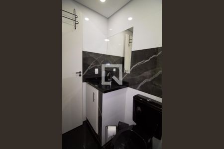 Banheiro  de apartamento para alugar com 1 quarto, 24m² em Butantã, São Paulo