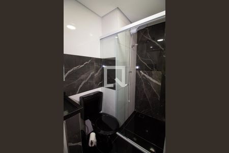 Banheiro  de apartamento para alugar com 1 quarto, 24m² em Butantã, São Paulo