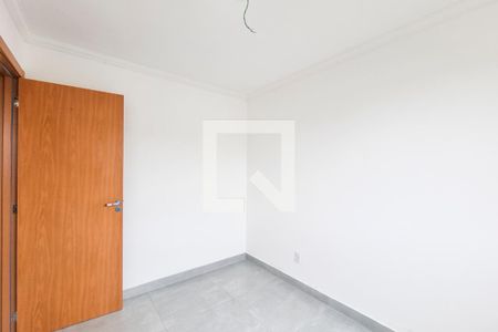 Quarto 2 de apartamento para alugar com 2 quartos, 40m² em Jardim Nova Aliança, Jacareí