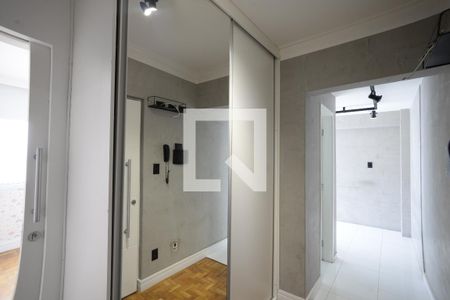 Corredor de apartamento para alugar com 2 quartos, 49m² em Ipiranga, São Paulo