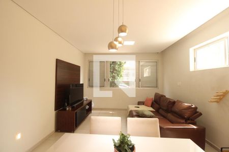 Apartamento à venda com 120m², 3 quartos e 1 vagaSala 