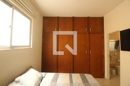 Quarto  de apartamento à venda com 3 quartos, 120m² em Lourdes, Belo Horizonte