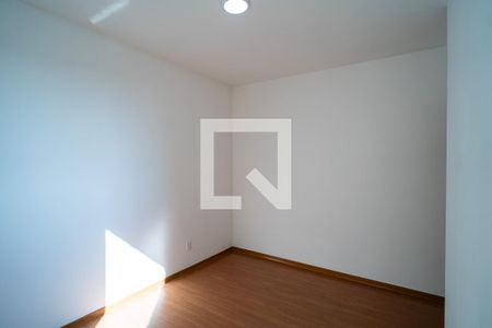 Quarto de apartamento para alugar com 2 quartos, 50m² em Gutierres, Sorocaba