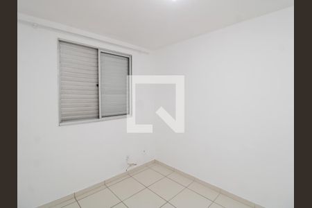 Quarto 2 de apartamento para alugar com 2 quartos, 45m² em Parque Novo Mundo, São Paulo