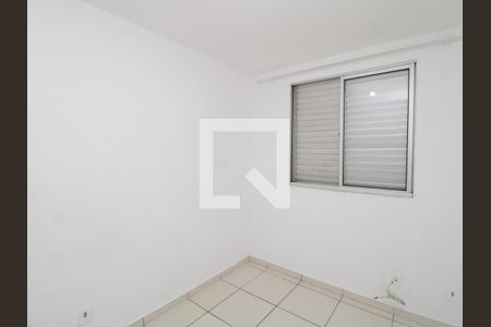 Quarto 2 de apartamento para alugar com 2 quartos, 45m² em Parque Novo Mundo, São Paulo