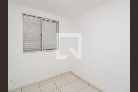 Quarto 1 de apartamento para alugar com 2 quartos, 45m² em Parque Novo Mundo, São Paulo