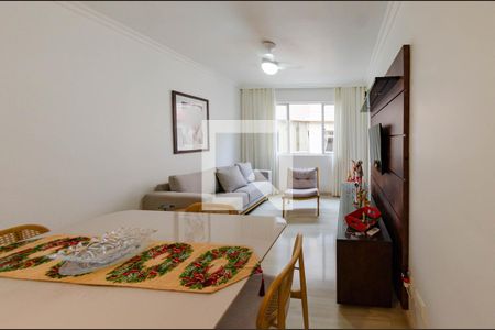 Sala de apartamento à venda com 3 quartos, 70m² em Estoril, Belo Horizonte