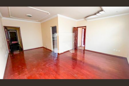 Sala  de casa à venda com 3 quartos, 165m² em Planalto, Belo Horizonte