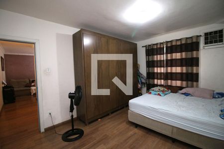 Quarto 2 de casa à venda com 2 quartos, 250m² em Olaria, Rio de Janeiro