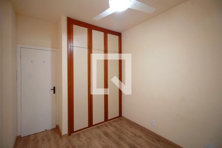 Quarto 2 de apartamento para alugar com 2 quartos, 70m² em Santa Efigênia, Belo Horizonte