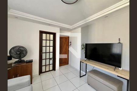 Sala de apartamento para alugar com 2 quartos, 50m² em Camorim, Rio de Janeiro