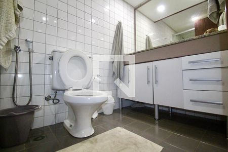 Banheiro de apartamento para alugar com 1 quarto, 40m² em Vitória, Salvador