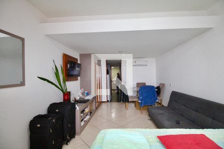 Sala/Quarto de apartamento para alugar com 1 quarto, 40m² em Vitória, Salvador