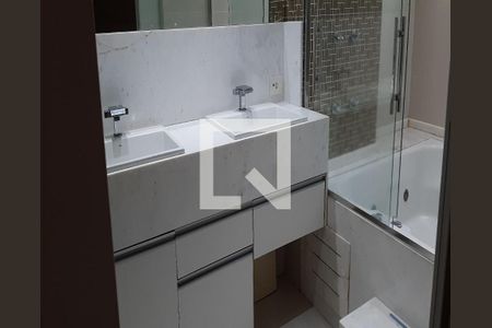 Foto 13 de apartamento à venda com 4 quartos, 207m² em Jardim Morumbi, São Paulo