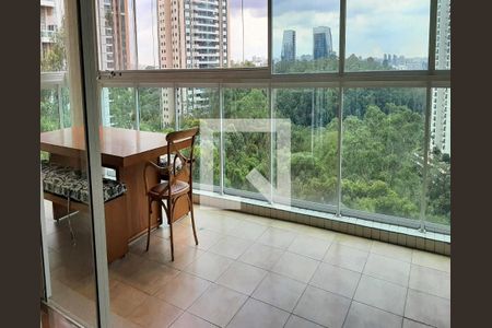 Foto 09 de apartamento à venda com 4 quartos, 207m² em Jardim Morumbi, São Paulo