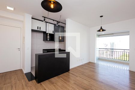 Apartamento à venda com 67m², 2 quartos e 1 vagaSala