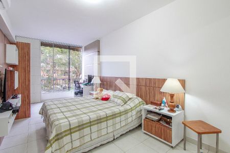 Quarto de apartamento à venda com 1 quarto, 70m² em Barra da Tijuca, Rio de Janeiro