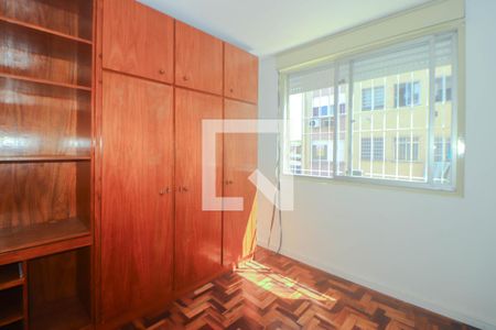 Quarto 1 de apartamento para alugar com 2 quartos, 70m² em Costa E Silva, Porto Alegre