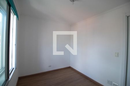 Quarto 1 de apartamento para alugar com 2 quartos, 58m² em Vila Nivi, São Paulo