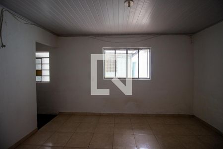 Sala de casa para alugar com 1 quarto, 69m² em Conjunto Habitacional Aguia de Haia, São Paulo