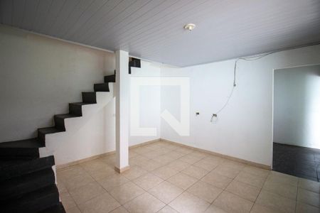 Sala de casa para alugar com 1 quarto, 69m² em Conjunto Habitacional Aguia de Haia, São Paulo