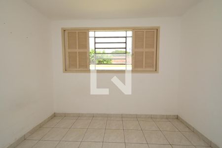 Quarto 1 de casa para alugar com 2 quartos, 150m² em Cidade Dutra, São Paulo