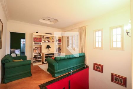 Casa à venda com 223m², 3 quartos e 2 vagas Casa à venda com 223m², 3 quartos e 2 vagasSala de TV