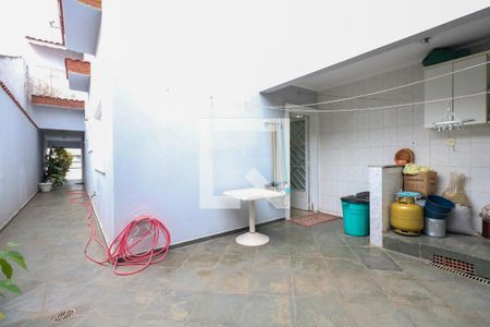 Casa à venda com 223m², 3 quartos e 2 vagas Casa à venda com 223m², 3 quartos e 2 vagasÁrea de Serviço e Quintal