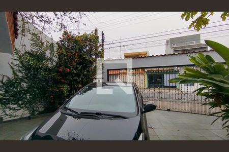 Casa à venda com 223m², 3 quartos e 2 vagas Casa à venda com 223m², 3 quartos e 2 vagasGaragem