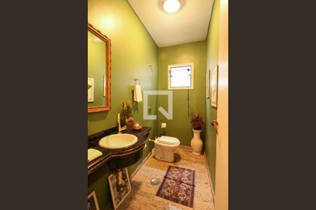 Casa à venda com 223m², 3 quartos e 2 vagas Casa à venda com 223m², 3 quartos e 2 vagasLavabo