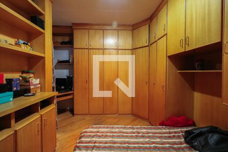 Casa à venda com 223m², 3 quartos e 2 vagas Casa à venda com 223m², 3 quartos e 2 vagasSuíte 2