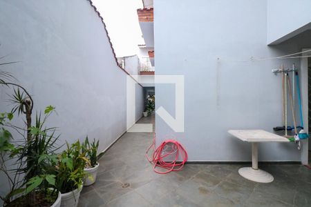 Casa à venda com 223m², 3 quartos e 2 vagas Casa à venda com 223m², 3 quartos e 2 vagasÁrea de Serviço e Quintal