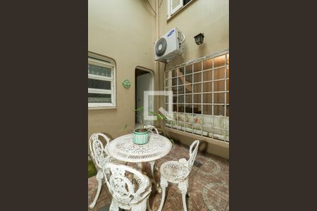 Casa à venda com 200m², 3 quartos e 1 vaga Casa à venda com 200m², 3 quartos e 1 vagaJardim de inverno