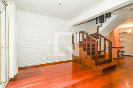 Sala de casa à venda com 3 quartos, 200m² em Rio Branco, Porto Alegre