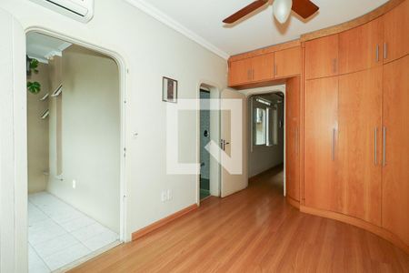 Casa à venda com 200m², 3 quartos e 1 vaga Casa à venda com 200m², 3 quartos e 1 vagaQuarto Suíte