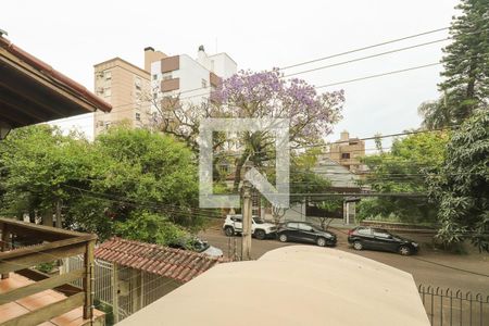 Casa à venda com 200m², 3 quartos e 1 vaga Casa à venda com 200m², 3 quartos e 1 vagaVista