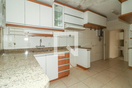 Casa à venda com 200m², 3 quartos e 1 vaga Casa à venda com 200m², 3 quartos e 1 vagaCozinha