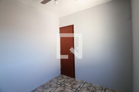 Quarto 2 de apartamento para alugar com 2 quartos, 41m² em Guajuviras, Canoas