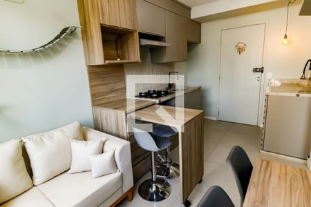 Sala de apartamento para alugar com 1 quarto, 24m² em Paraisópolis, São Paulo