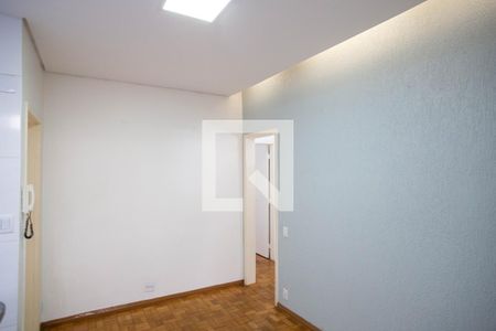 sala de apartamento para alugar com 3 quartos, 107m² em Serra, Belo Horizonte