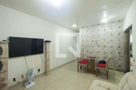 Sala de casa para alugar com 2 quartos, 85m² em Campo Grande, Rio de Janeiro