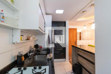 Cozinha/Área de serviço de apartamento à venda com 2 quartos, 62m² em Santa Tereza, Porto Alegre