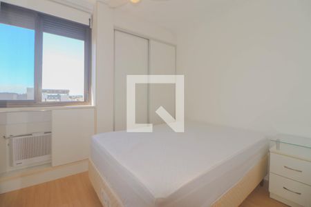 Quarto de apartamento para alugar com 1 quarto, 41m² em Passo da Areia, Porto Alegre